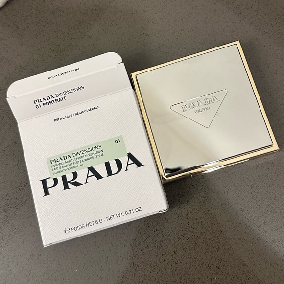 Prada dimensions eyeshadow NEW - Picture 3 of 3